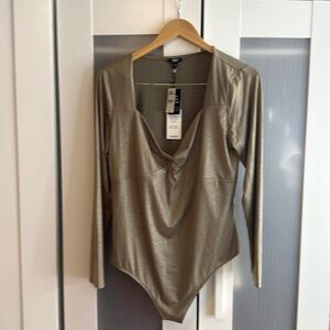 NWT Express Body Contour with Compression